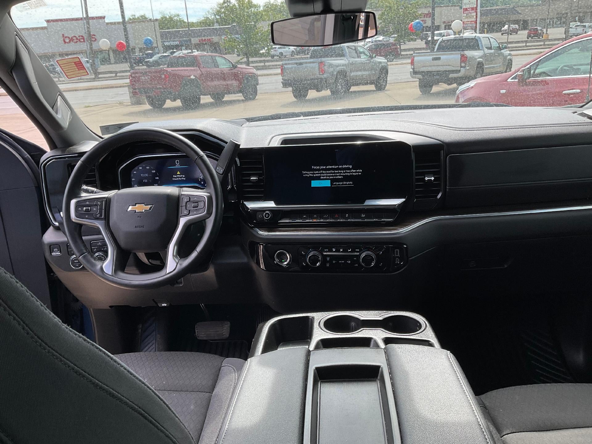 2024 Chevrolet Silverado 1500 LT (2FL)