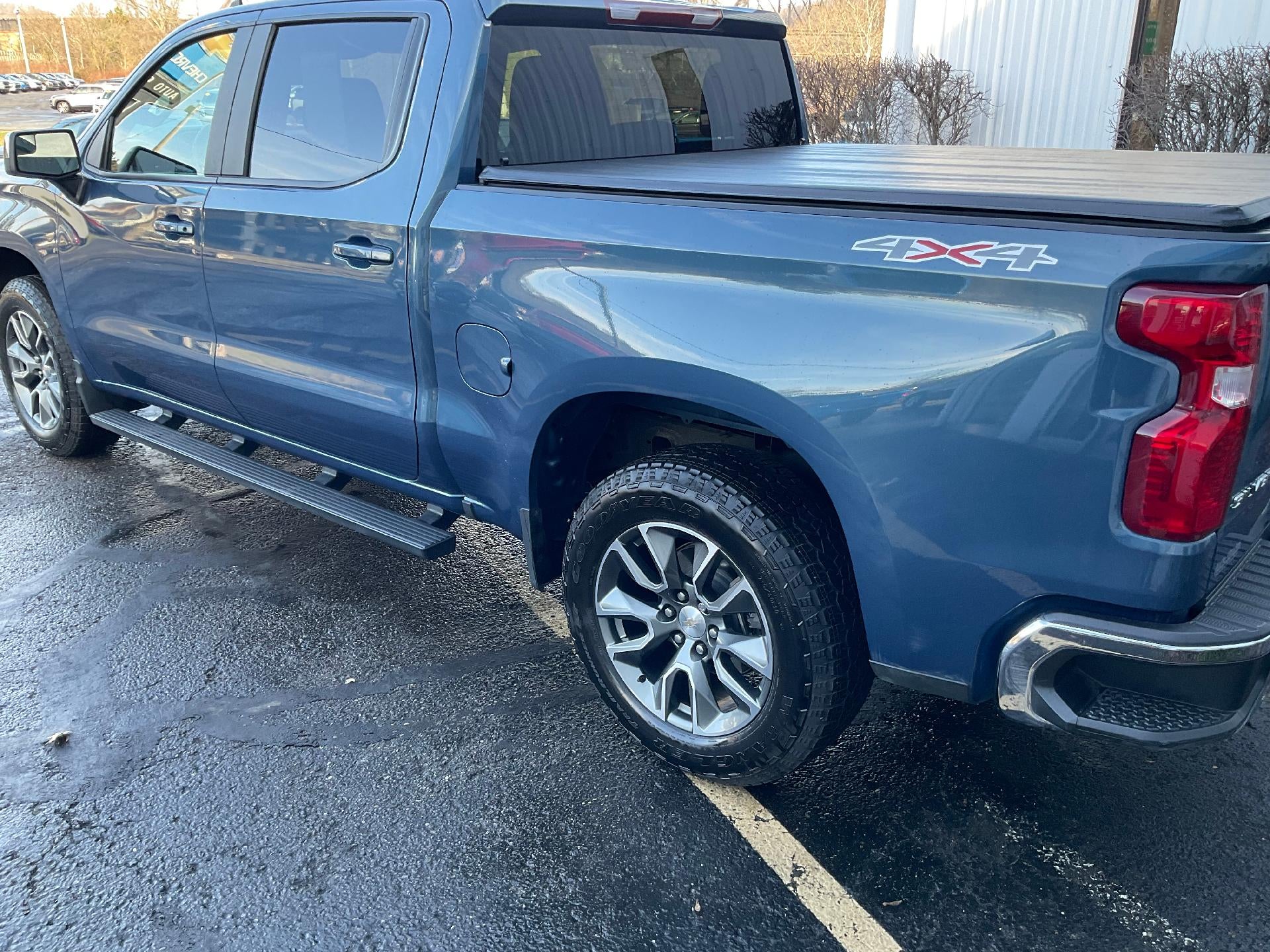 2024 Chevrolet Silverado 1500 LT (2FL)