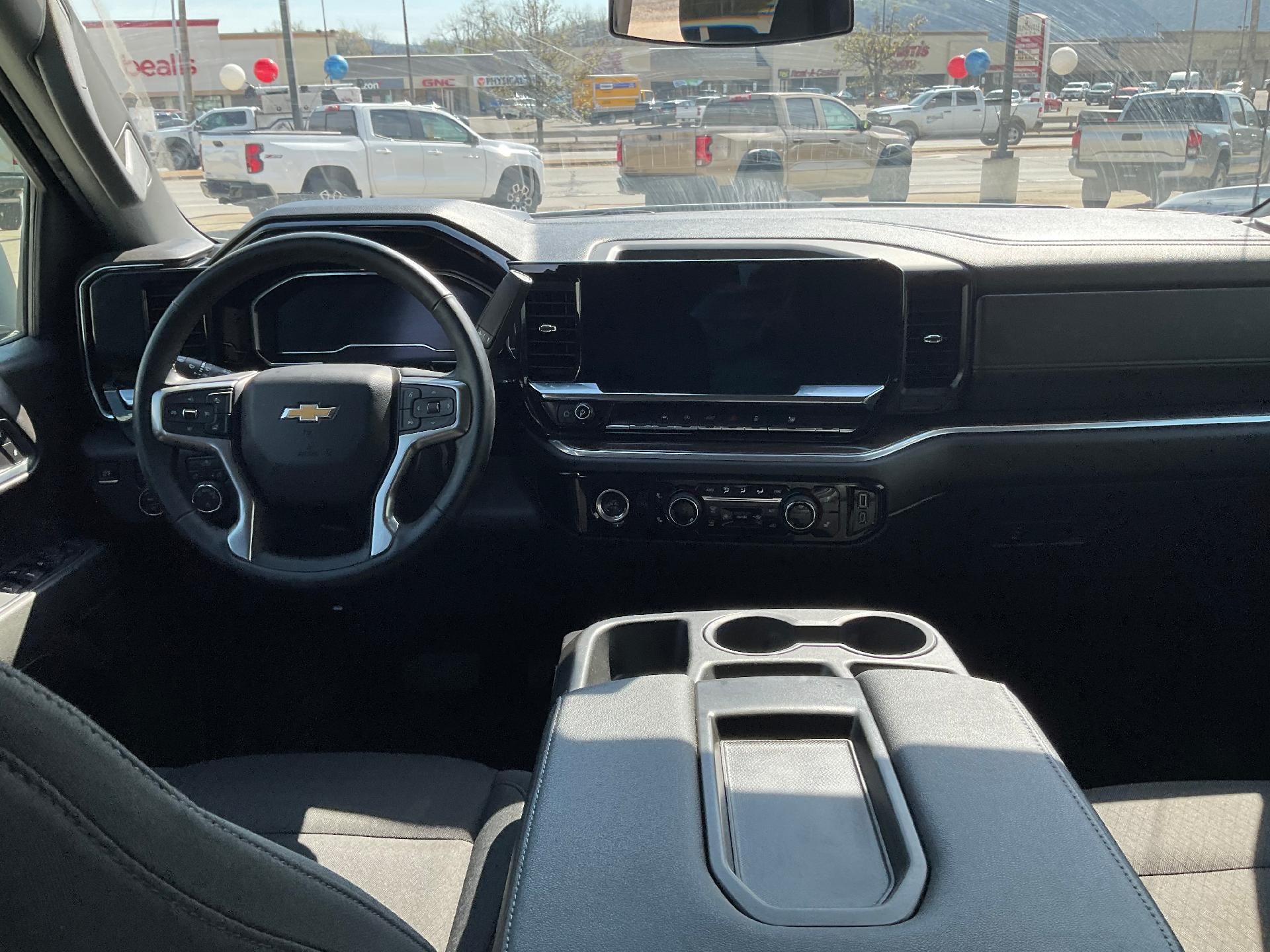 2024 Chevrolet Silverado 1500 LT (2FL)