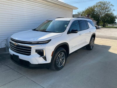 2026 Chevrolet Traverse AWD LT