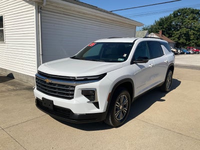 2026 Chevrolet Traverse AWD LT