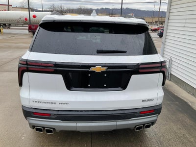 2025 Chevrolet Traverse LT
