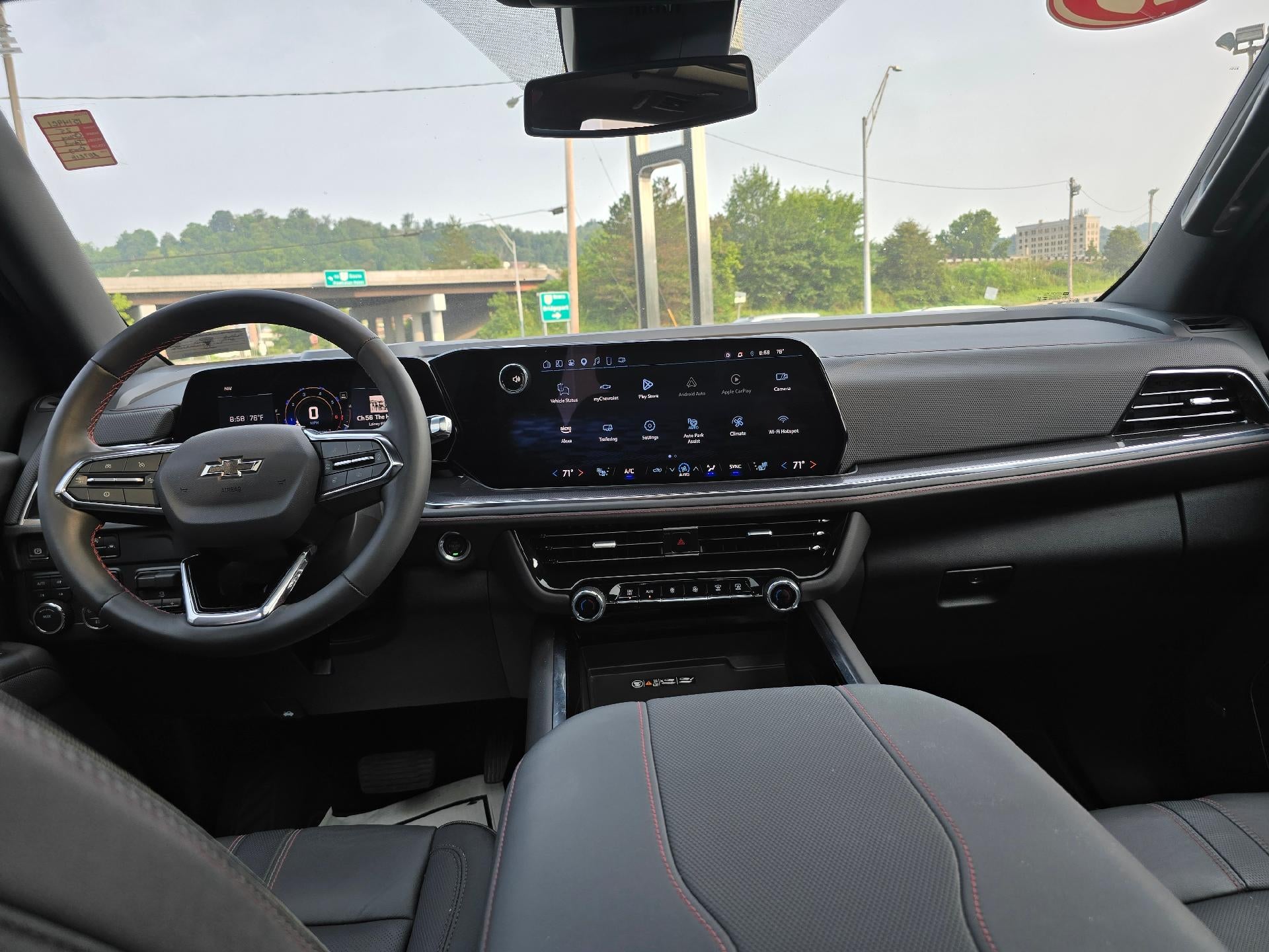 2025 Chevrolet Tahoe RST