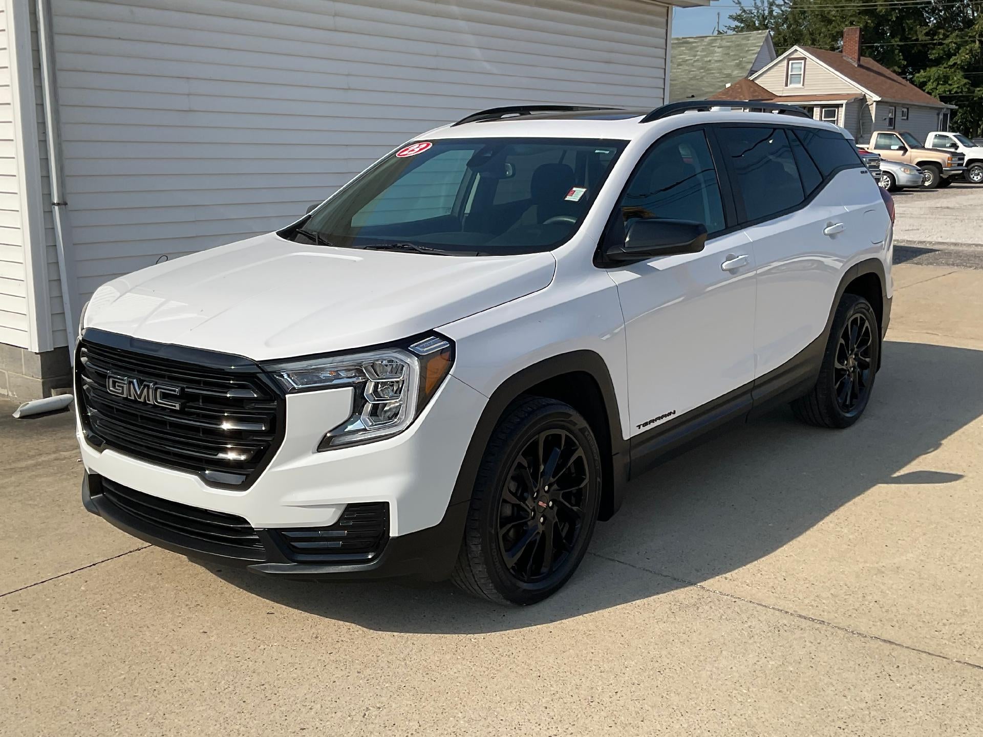 2023 GMC Terrain SLE