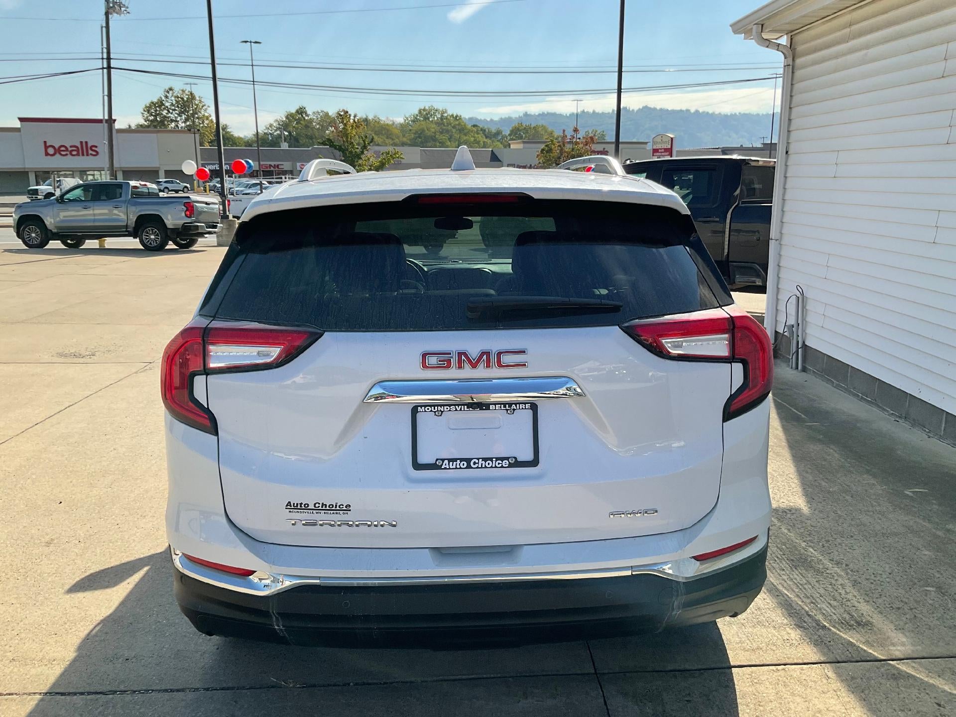 2024 GMC Terrain SLT