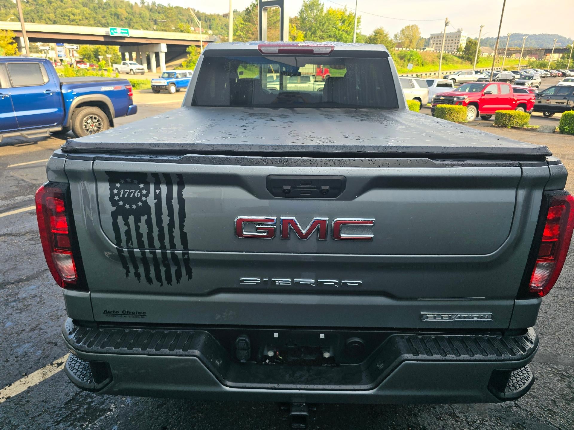 2025 GMC Sierra 1500 Elevation