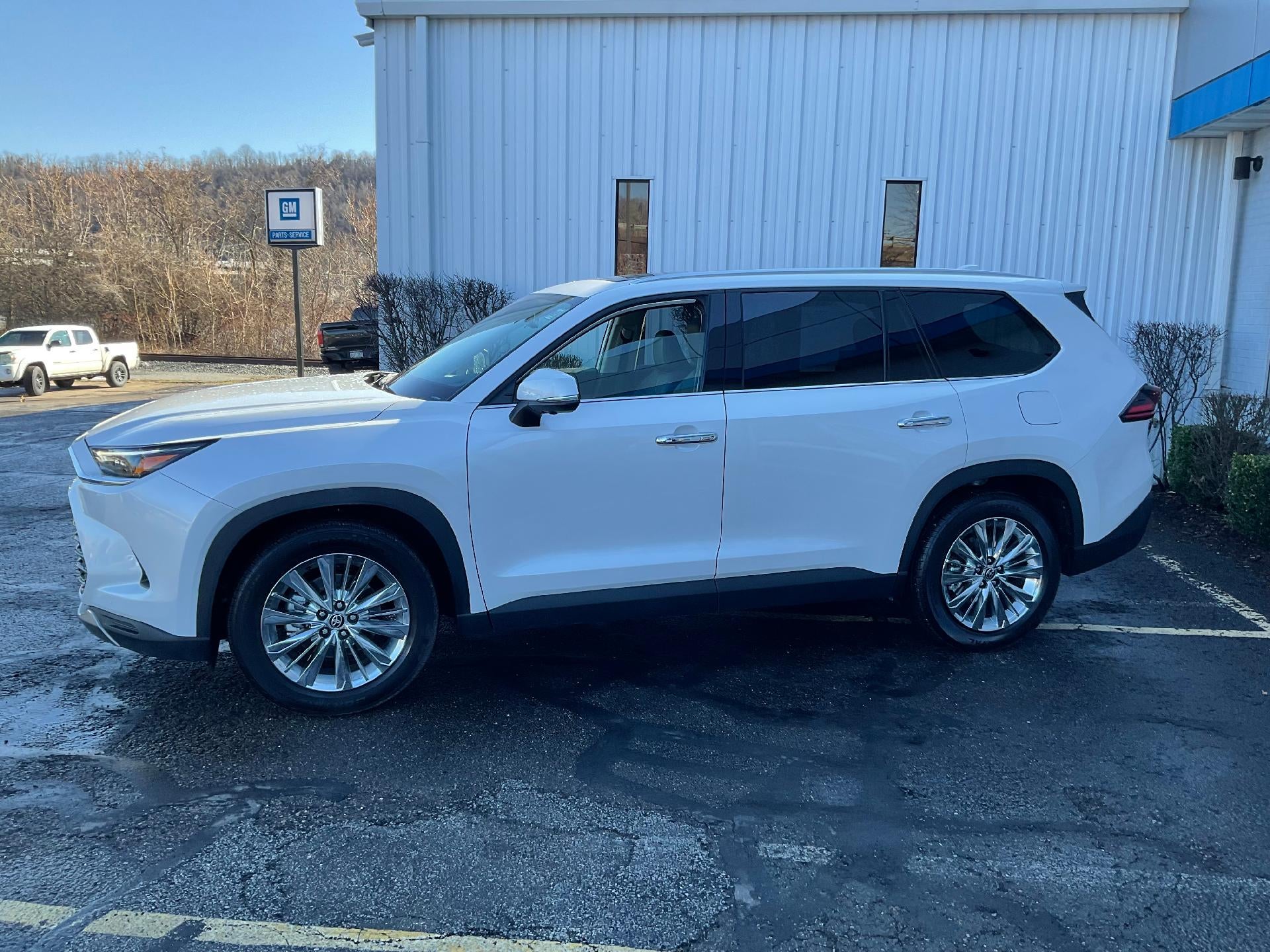 2025 Toyota Grand Highlander XLE