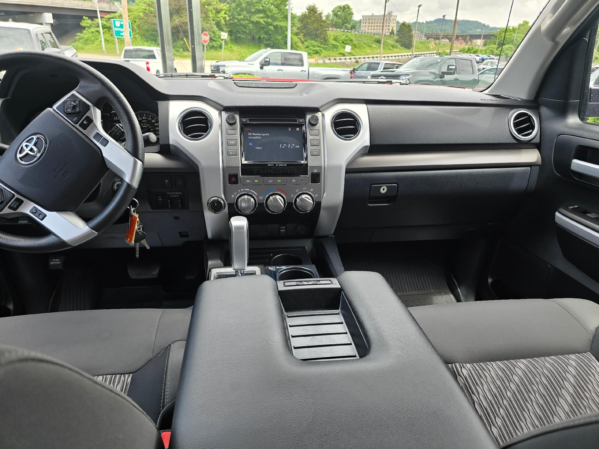 2019 Toyota Tundra 4WD SR5