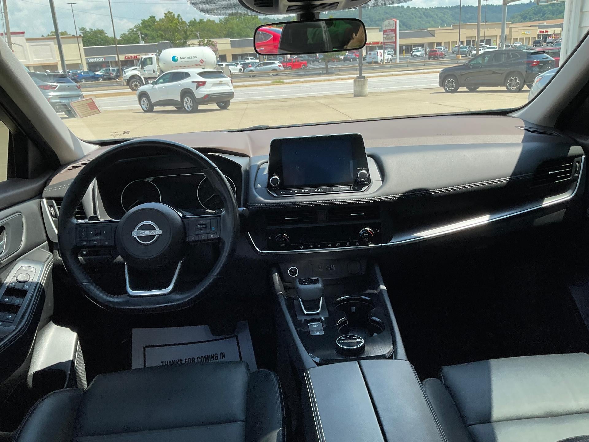 2023 Nissan Rogue SV