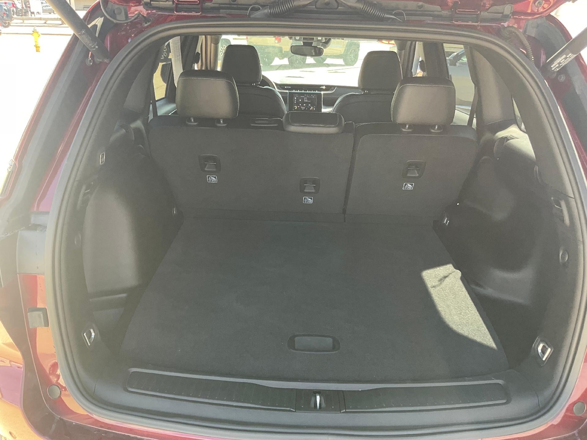 2023 Jeep Grand Cherokee Altitude 4x4