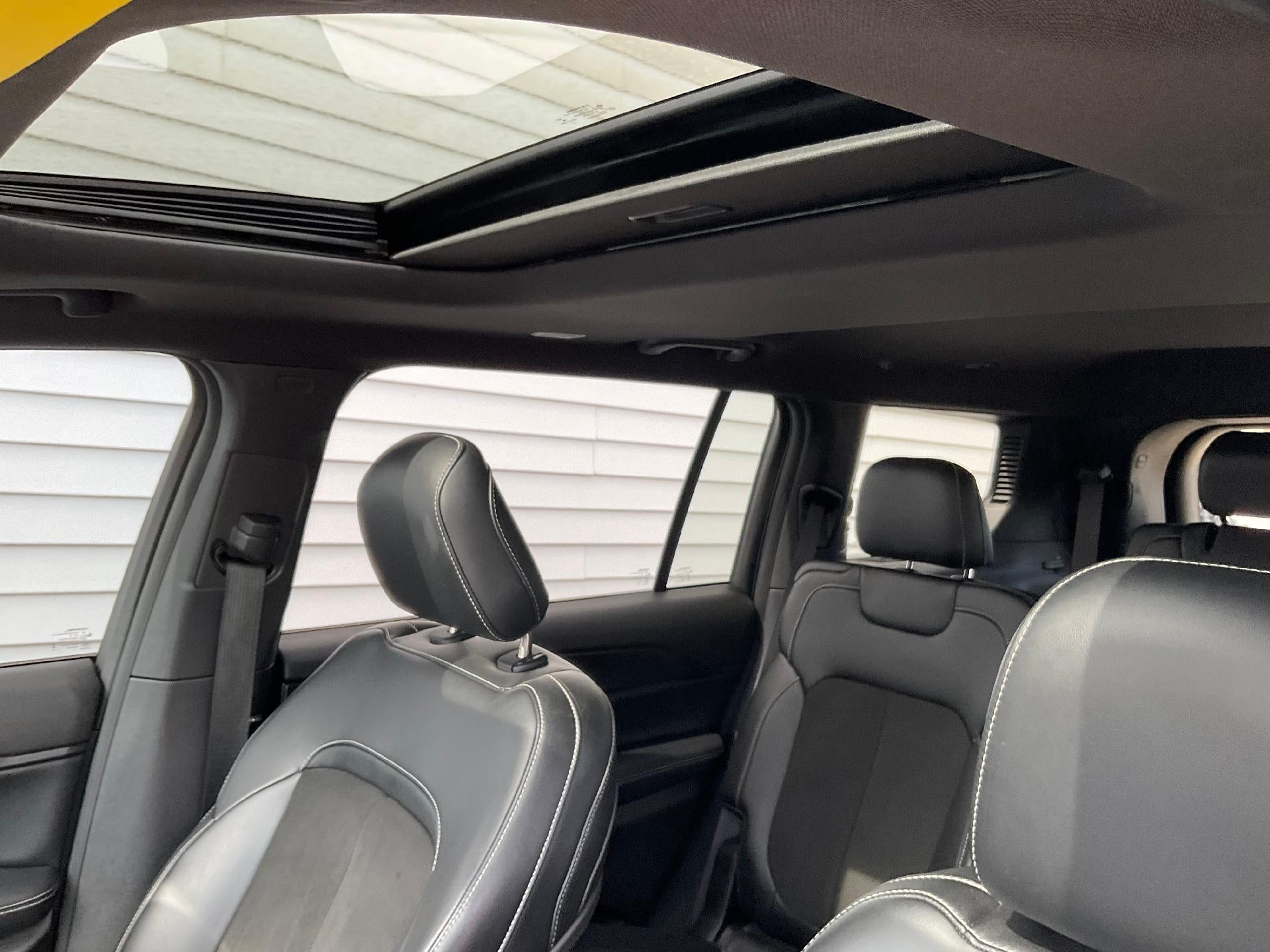 2023 Jeep Grand Cherokee L Laredo 4x4