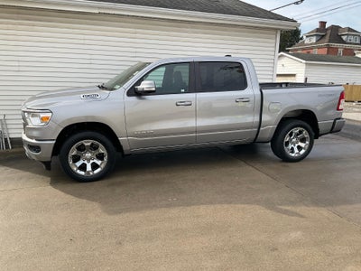 2022 RAM 1500 Big Horn 4x4 Crew Cab 5'7" Box
