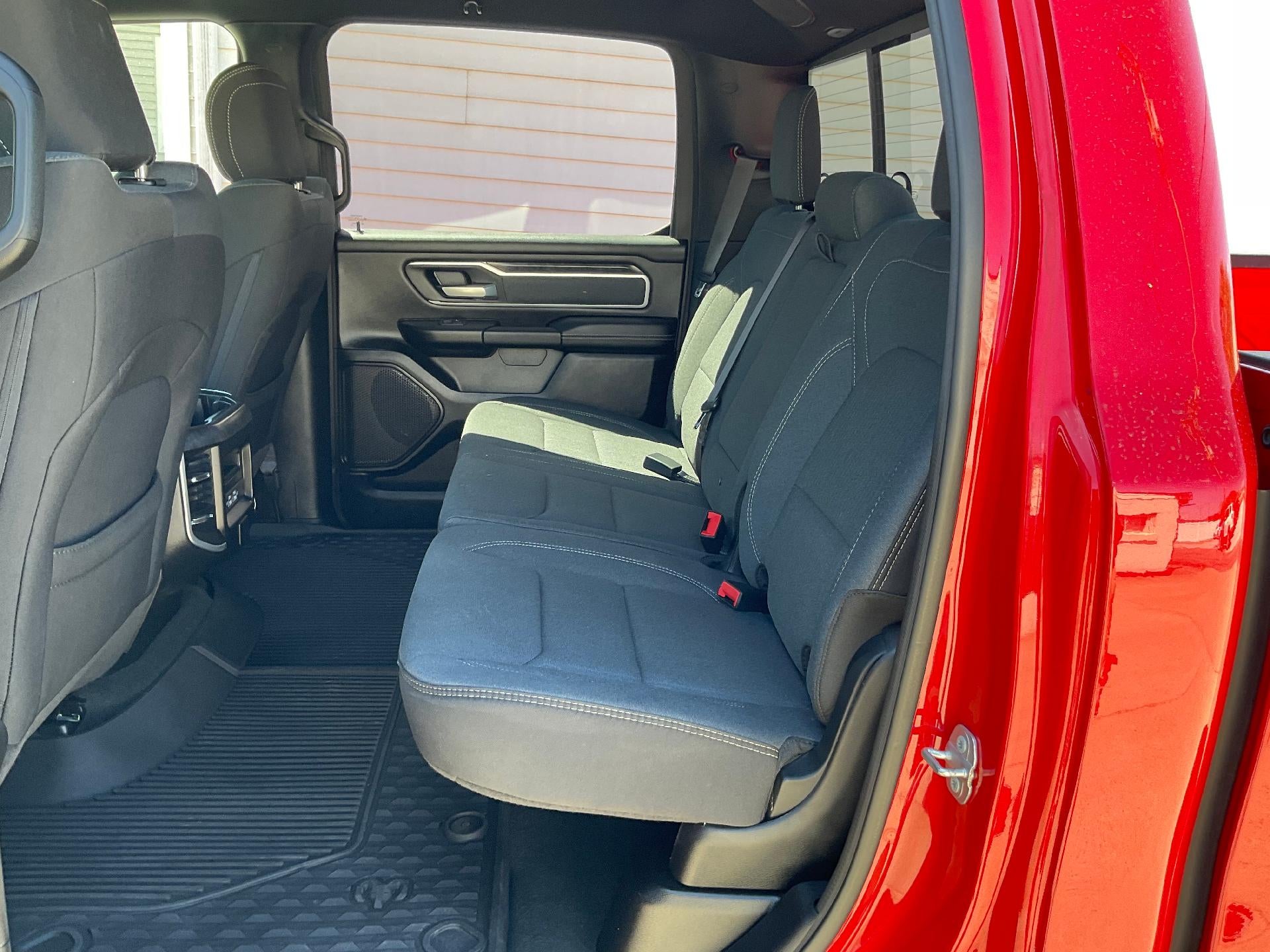 2023 RAM 1500 Big Horn 4x4 Crew Cab 5'7" Box