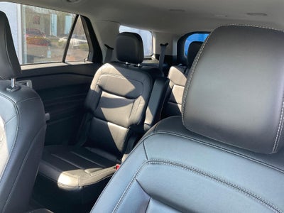 2024 Ford Explorer XLT 4WD