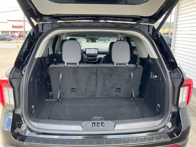 2025 Ford Explorer Active 4WD