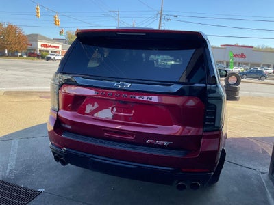 2025 Chevrolet Suburban 4WD RST
