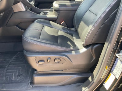 2021 Chevrolet Suburban 4WD RST