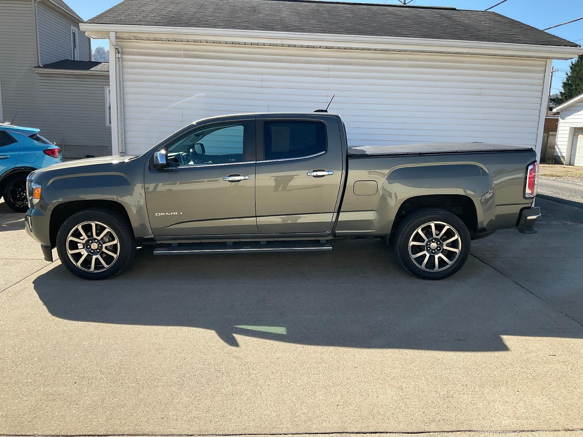 2018 GMC Canyon Crew Cab Long Box 4-Wheel Drive Denali