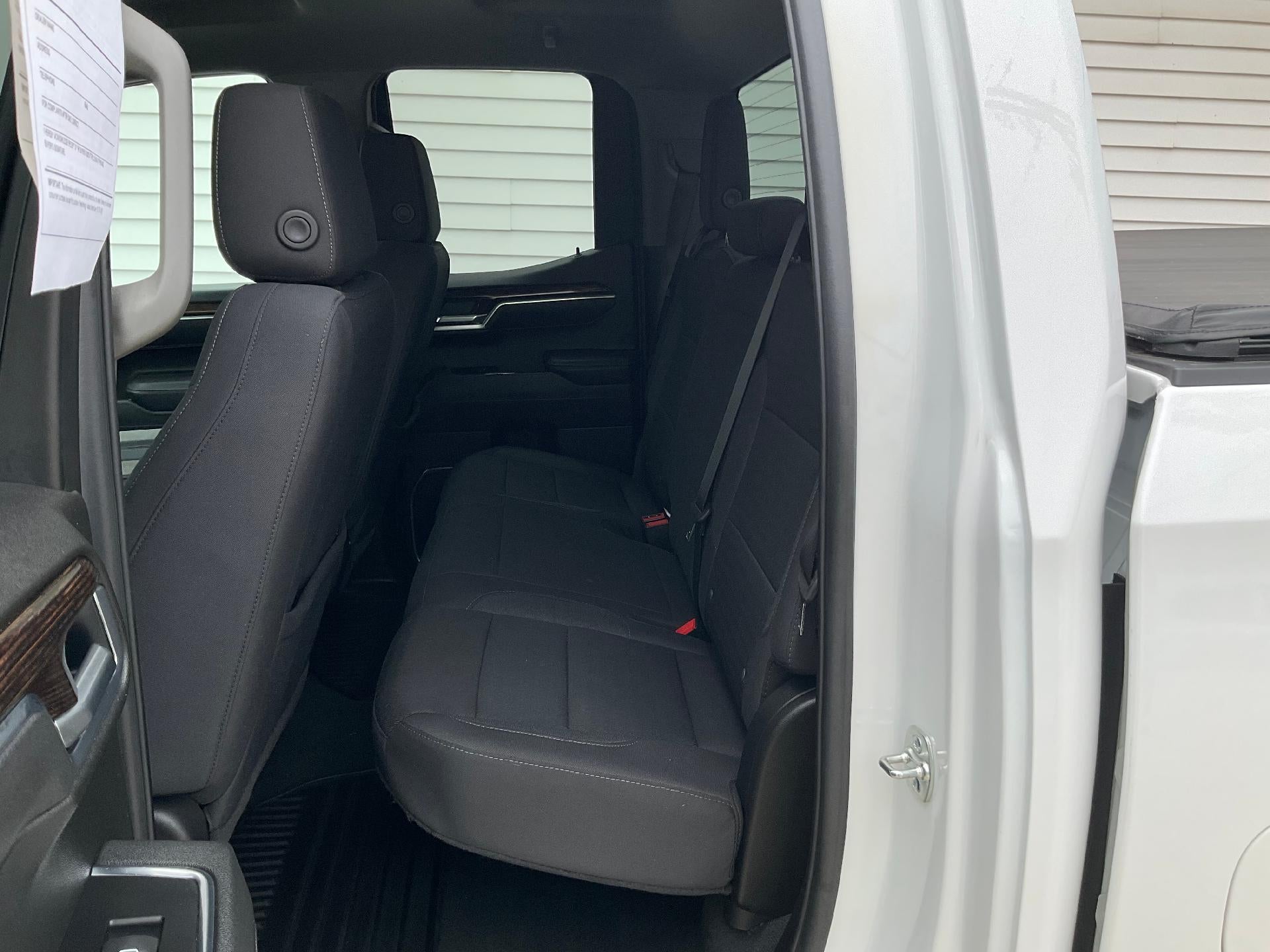 2025 GMC Sierra 1500 Double Cab Standard Box 4-Wheel Drive Elevation 3VL