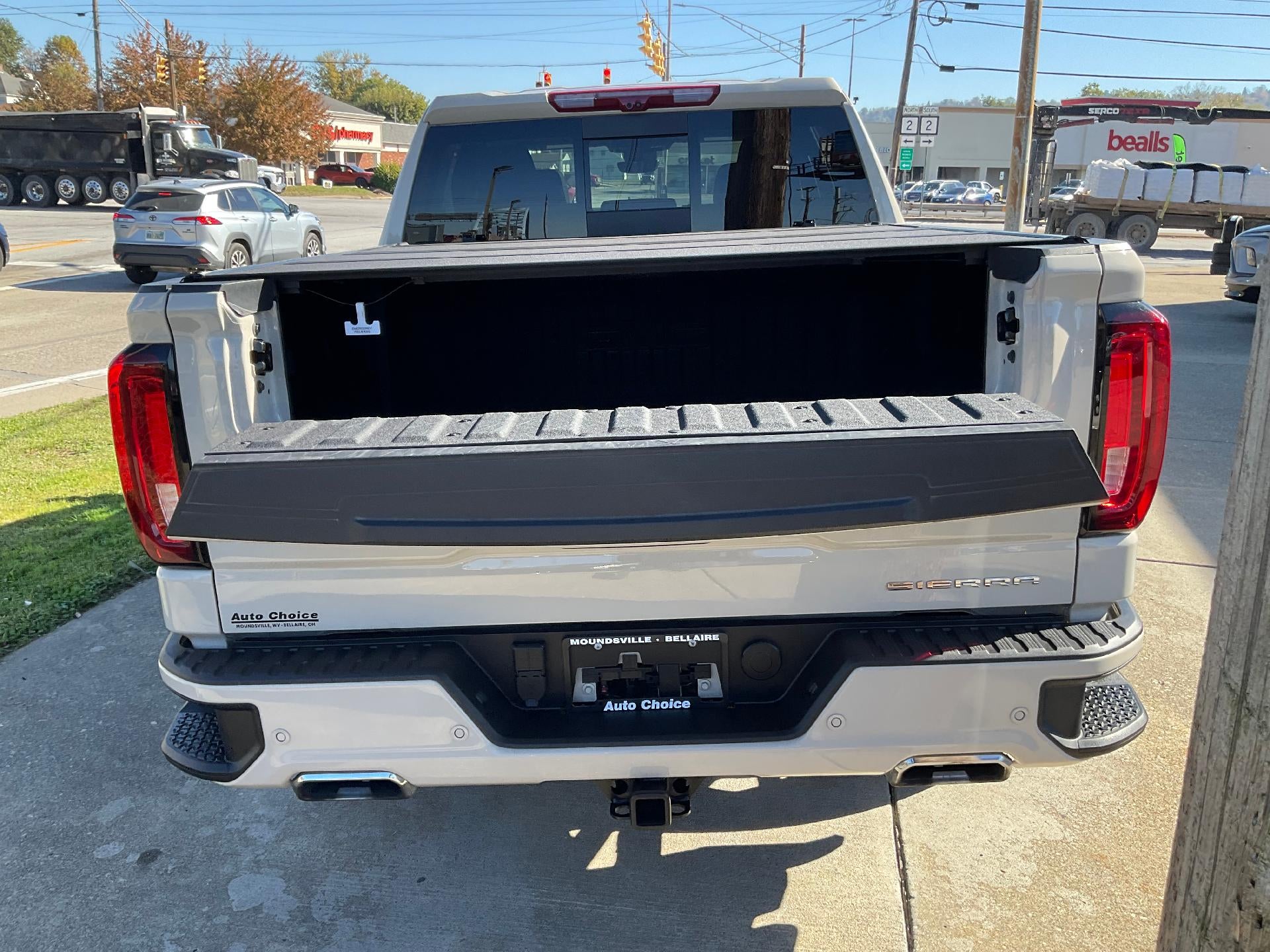2026 GMC Sierra 1500 Crew Cab Short Box 4-Wheel Drive Denali