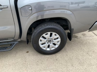 2024 Nissan Frontier Crew Cab 4x4 SV