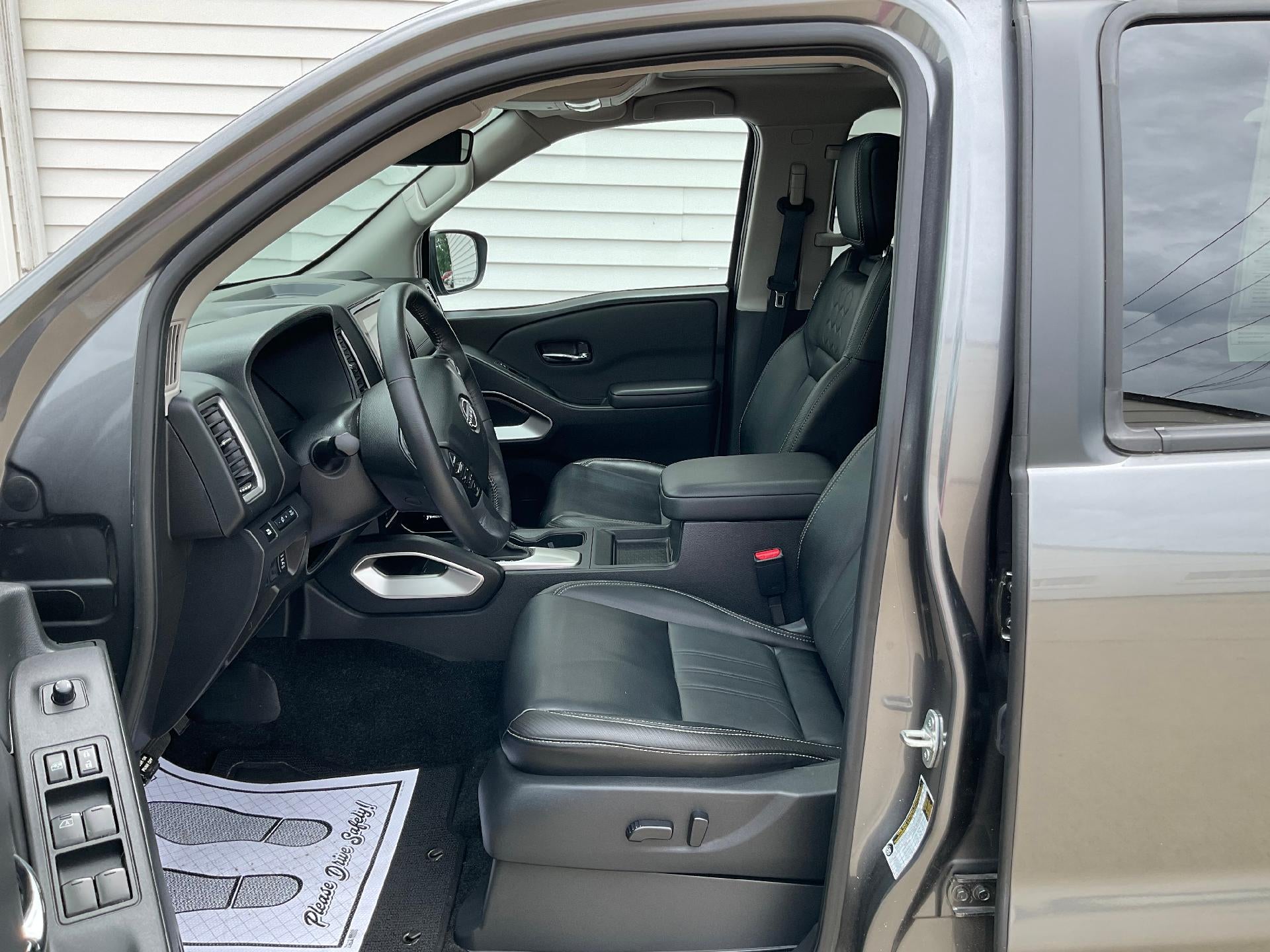 2024 Nissan Frontier Crew Cab 4x4 S