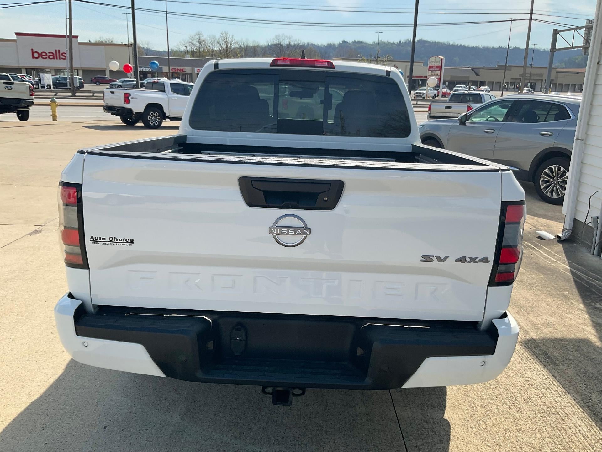 2024 Nissan Frontier Crew Cab 4x4 S