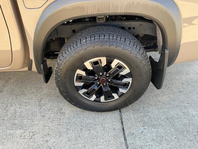 2024 Nissan Frontier Crew Cab 4x4 S