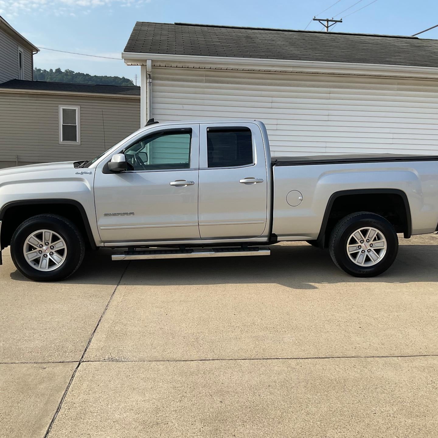 2019 GMC Sierra 1500 Limited 4WD Double Cab SLE