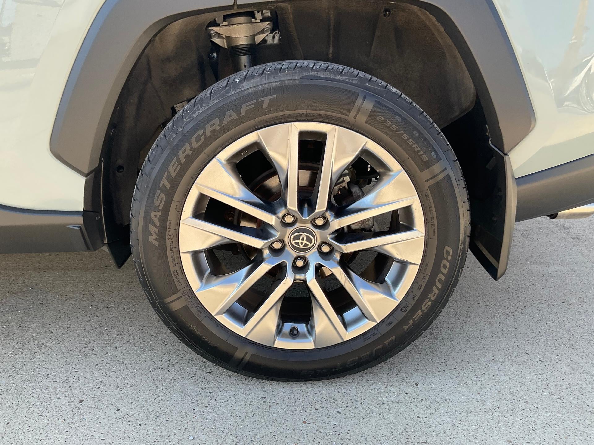 2021 Toyota RAV4 XLE Premium AWD (Natl)