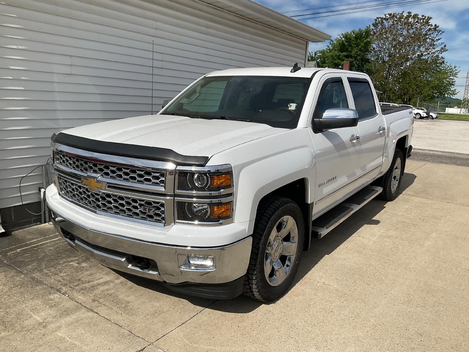 2015 Chevrolet Silverado 1500 Crew Cab Short Box 4-Wheel Drive LTZ
