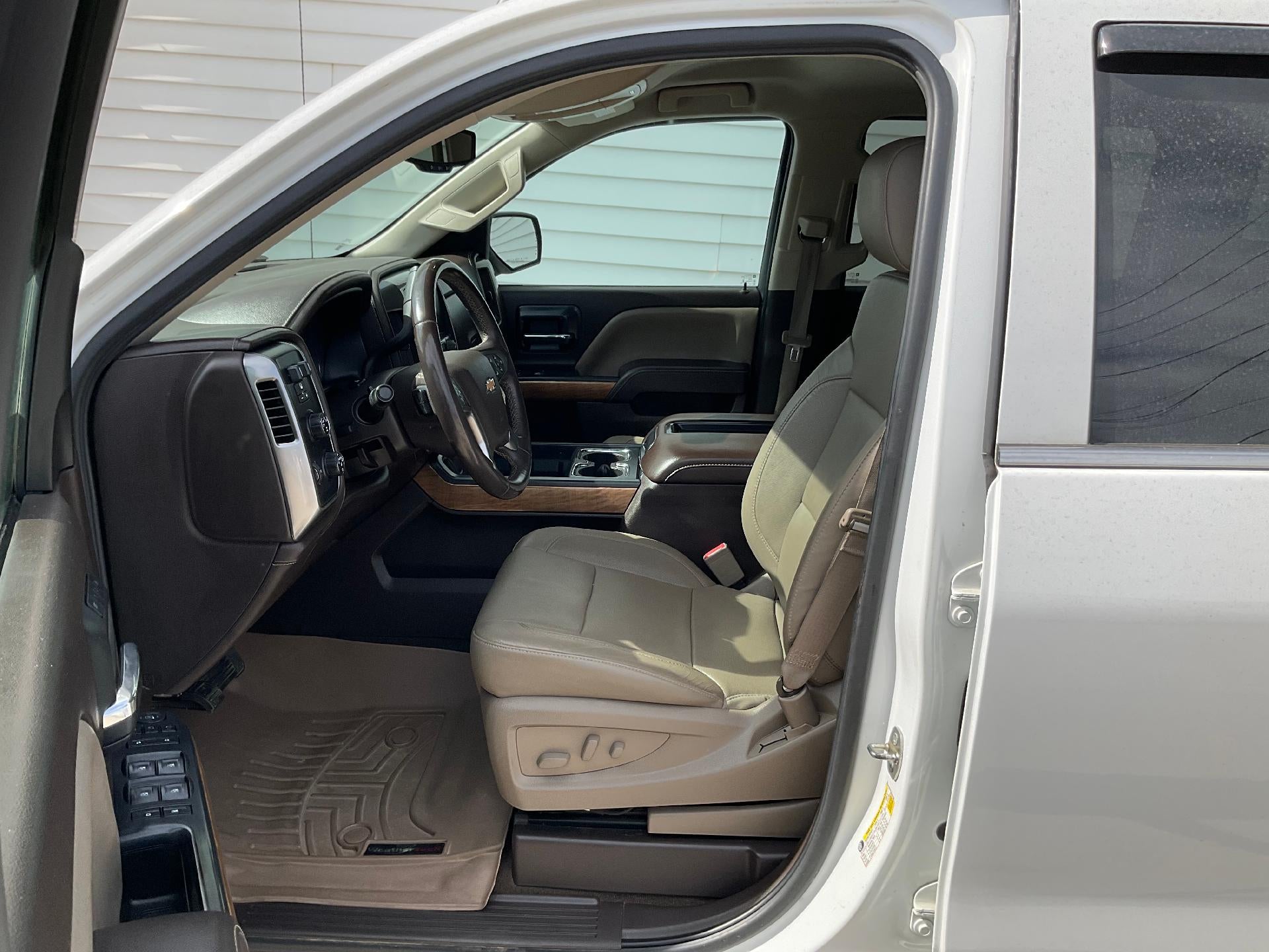 2015 Chevrolet Silverado 1500 Crew Cab Short Box 4-Wheel Drive LTZ