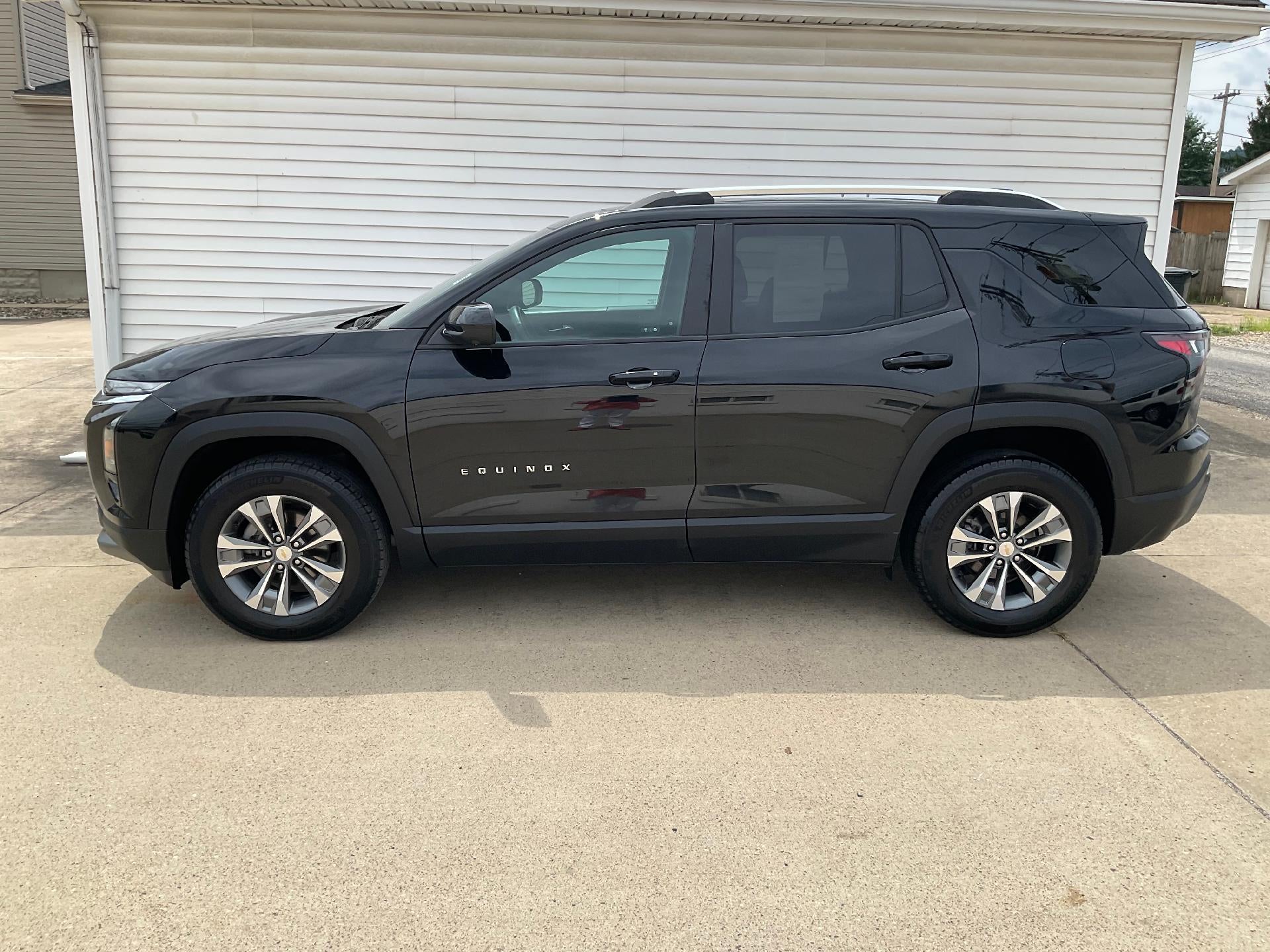 2025 Chevrolet Equinox AWD LT