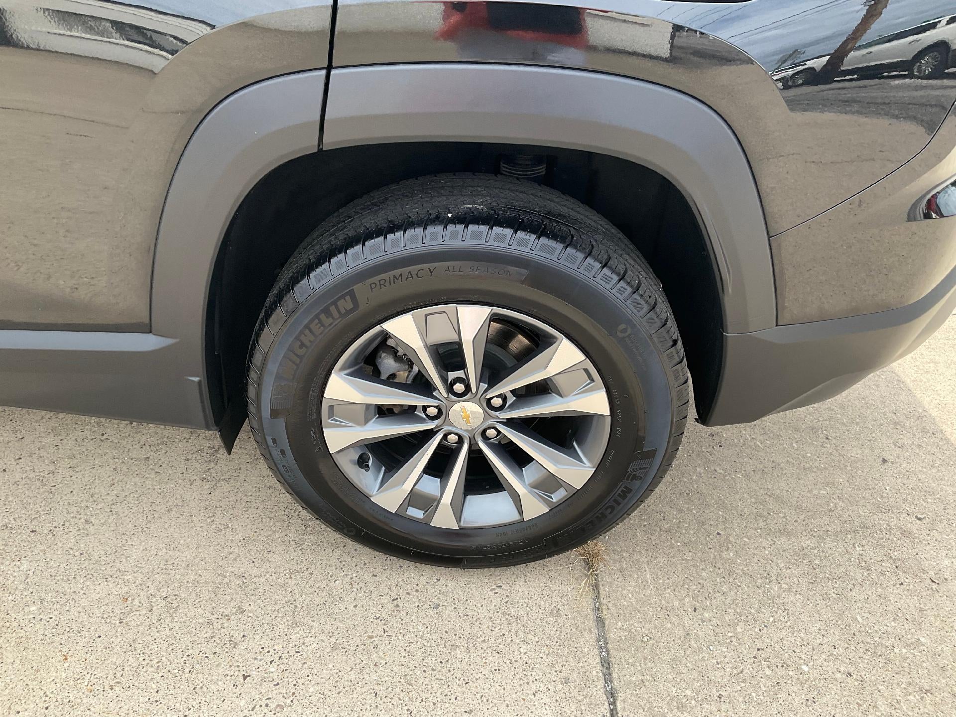 2025 Chevrolet Equinox AWD LT