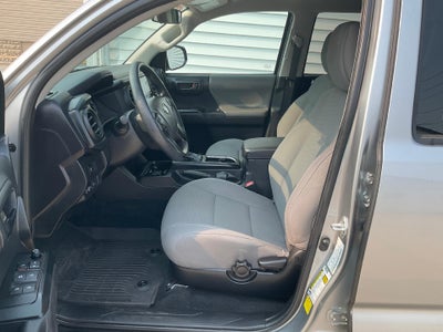 2023 Toyota Tacoma 4WD 4WD SR Double Cab 5' Bed V6 AT (GS)