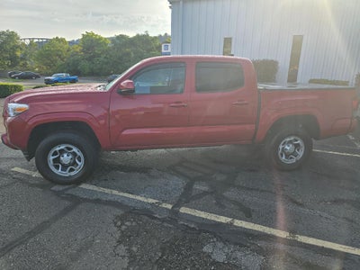 2023 Toyota Tacoma 4WD 4WD SR Double Cab 5' Bed V6 AT (GS)