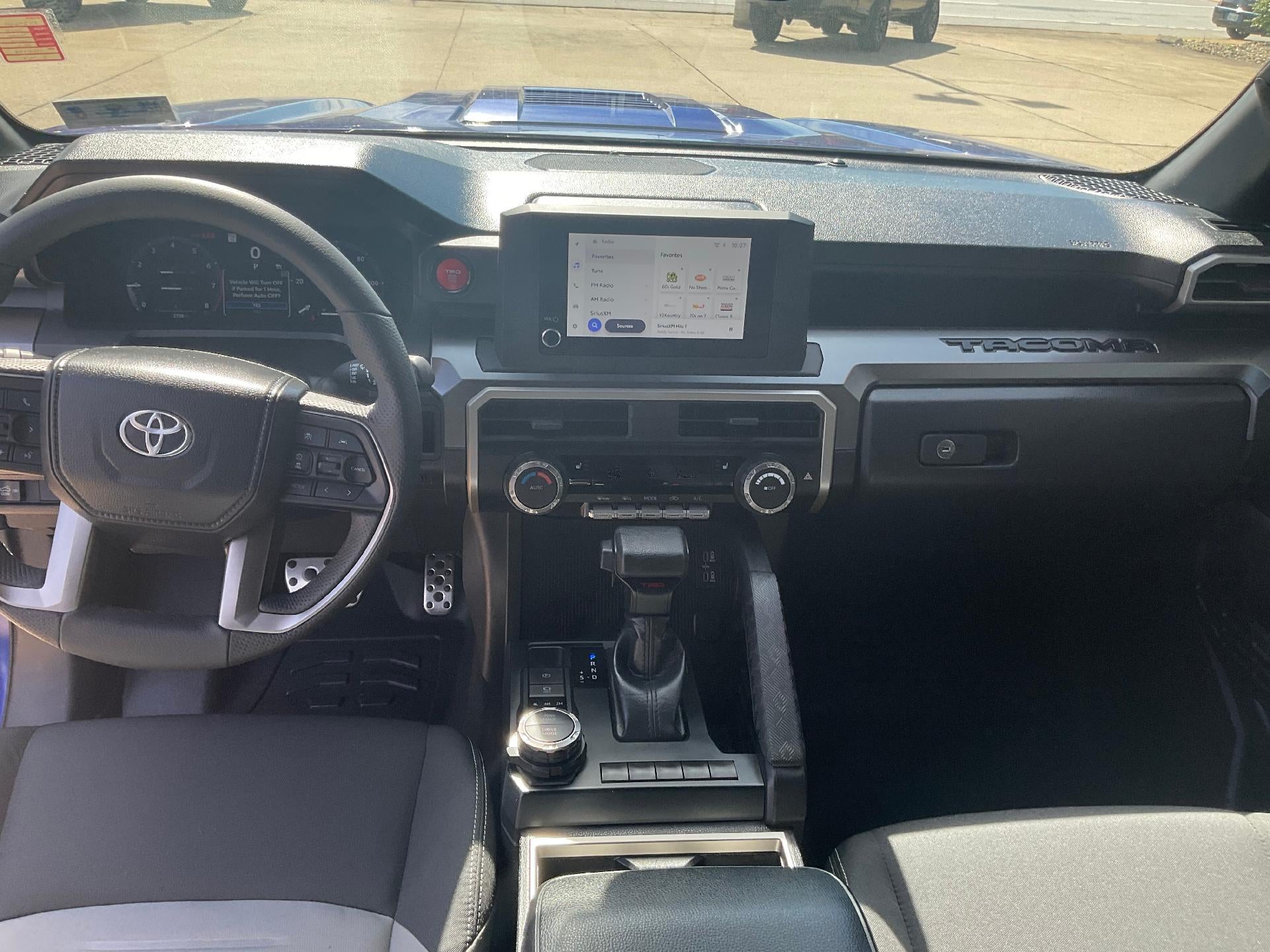 2025 Toyota Tacoma 4WD 4WD SR Double Cab 5' Bed MT (Natl)