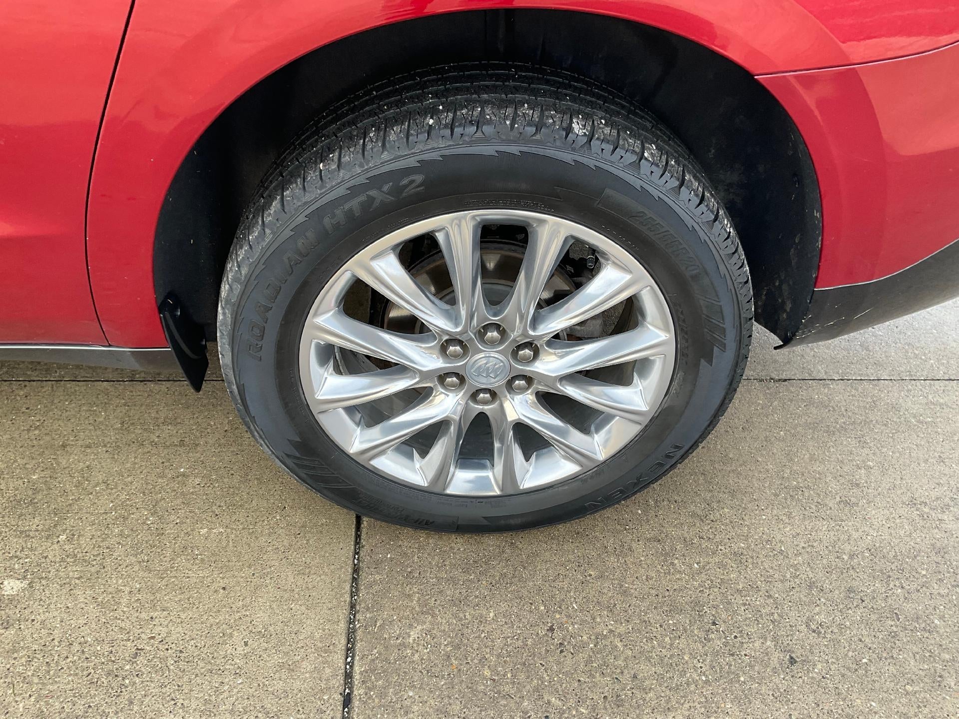 2018 Buick Enclave Essence AWD