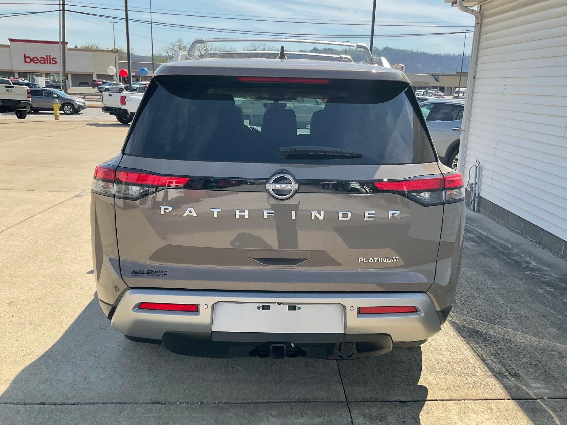 2024 Nissan Pathfinder Platinum 2WD