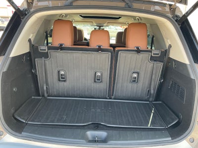 2024 Nissan Pathfinder Platinum 2WD