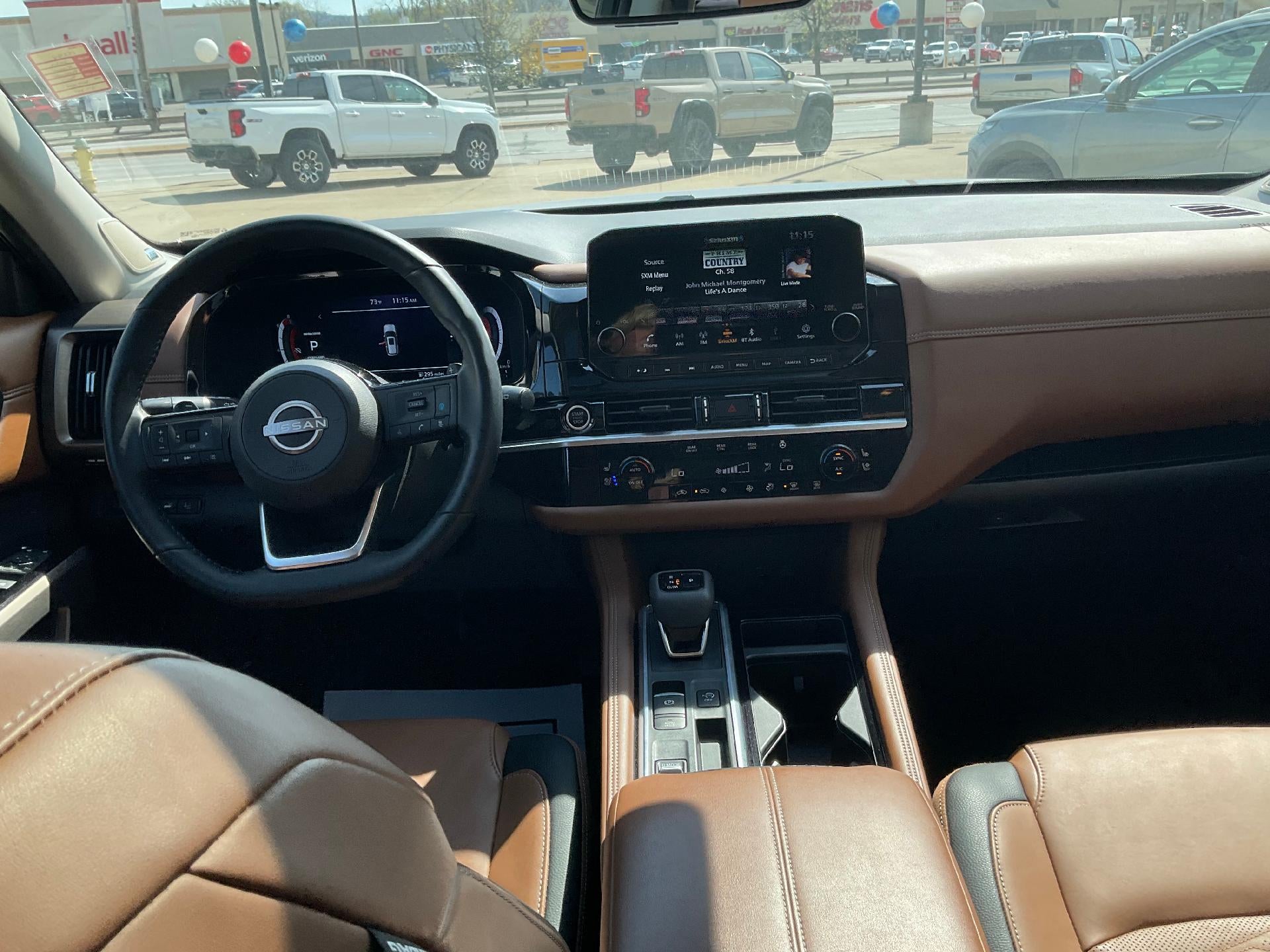 2024 Nissan Pathfinder Platinum 2WD