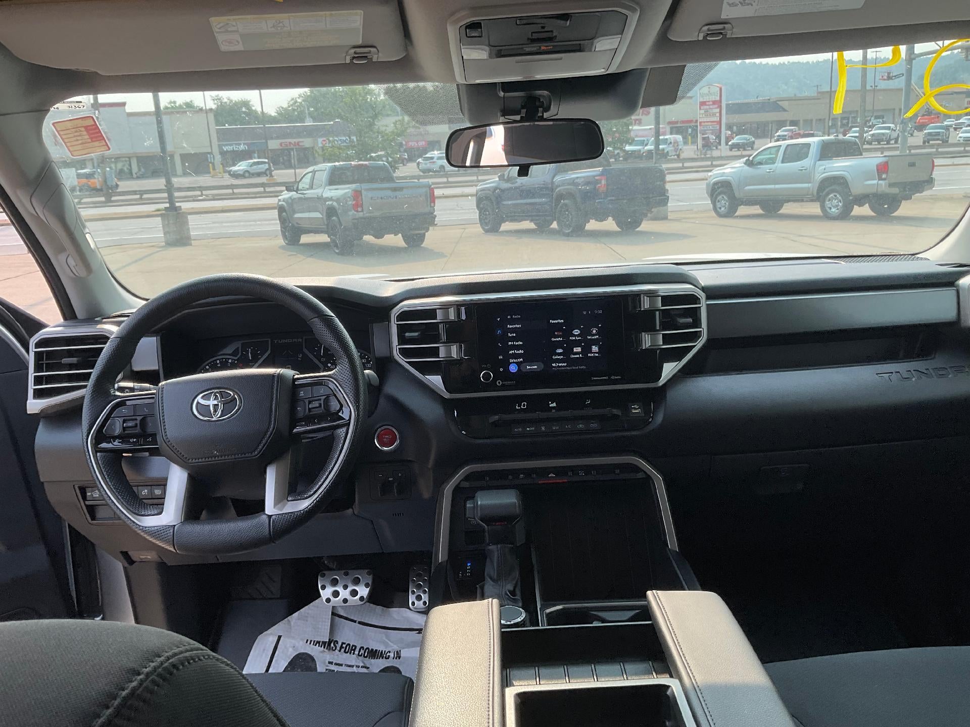 2024 Toyota Tundra 4WD 4WD SR5 CrewMax 5.5' Bed (SE)