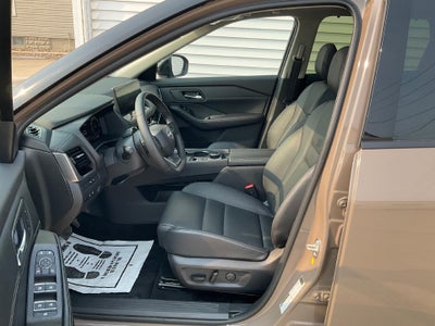 2025 Nissan Rogue AWD SL