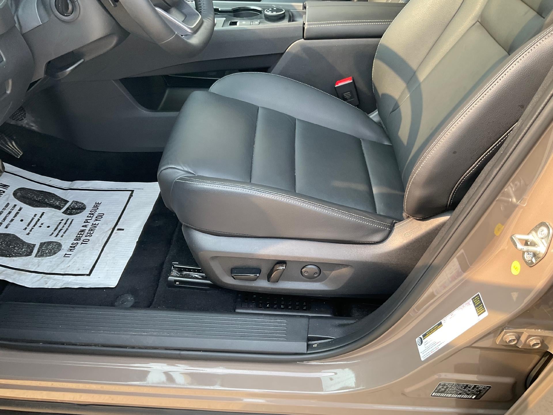 2025 Nissan Rogue AWD SL