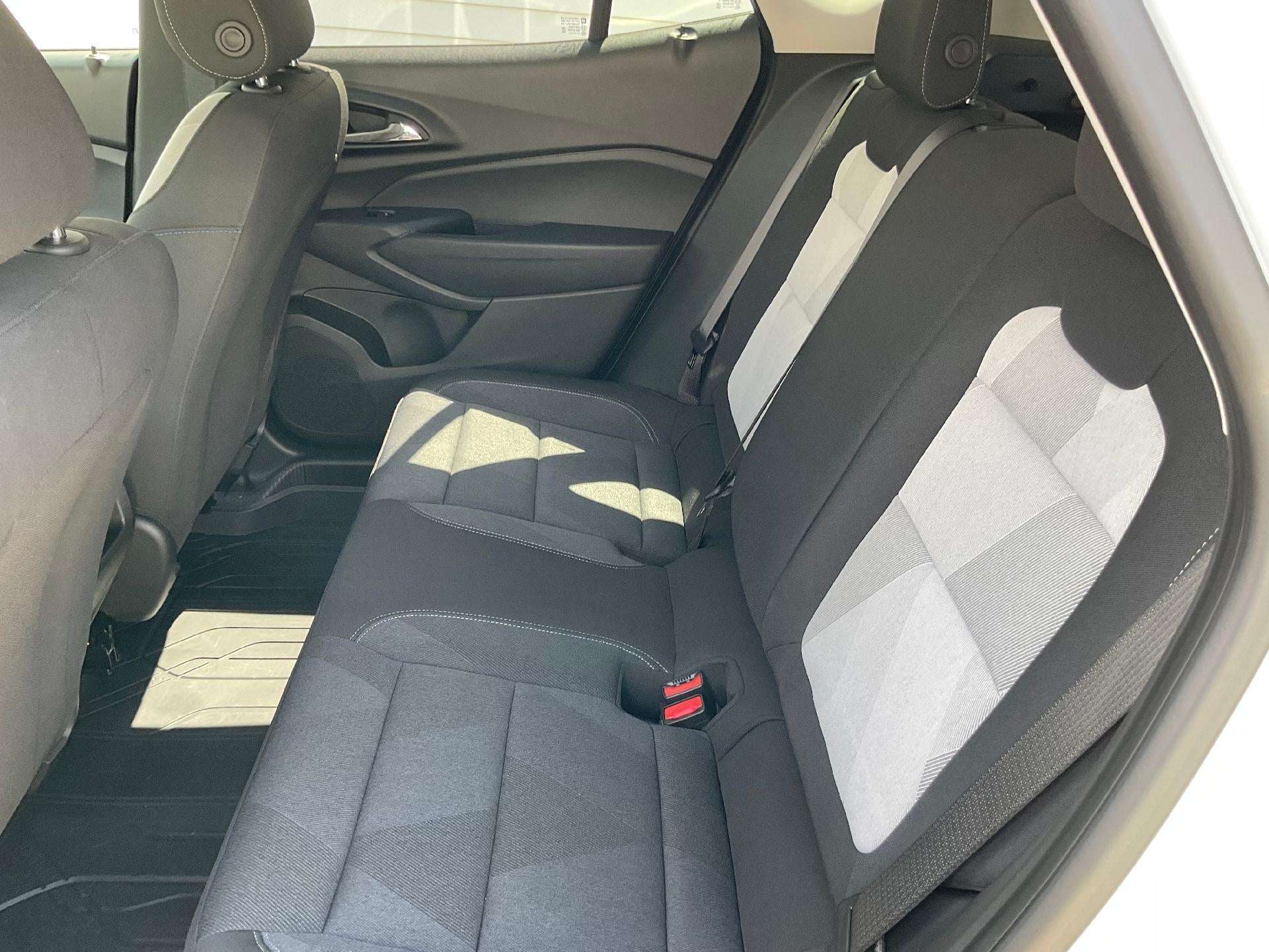 2024 Chevrolet Trax FWD 4dr LS