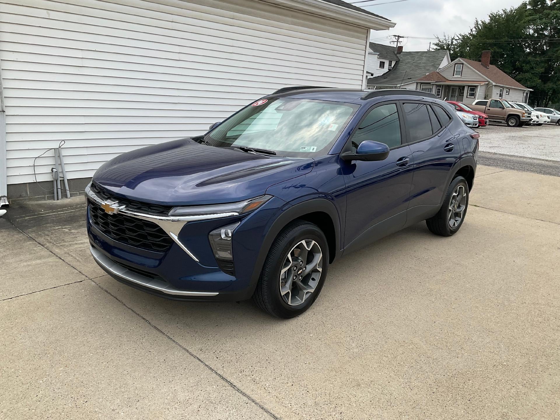 2024 Chevrolet Trax FWD 4dr LT