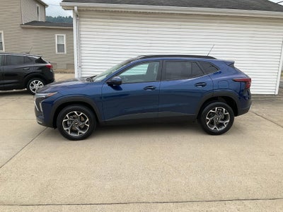 2024 Chevrolet Trax FWD 4dr LT