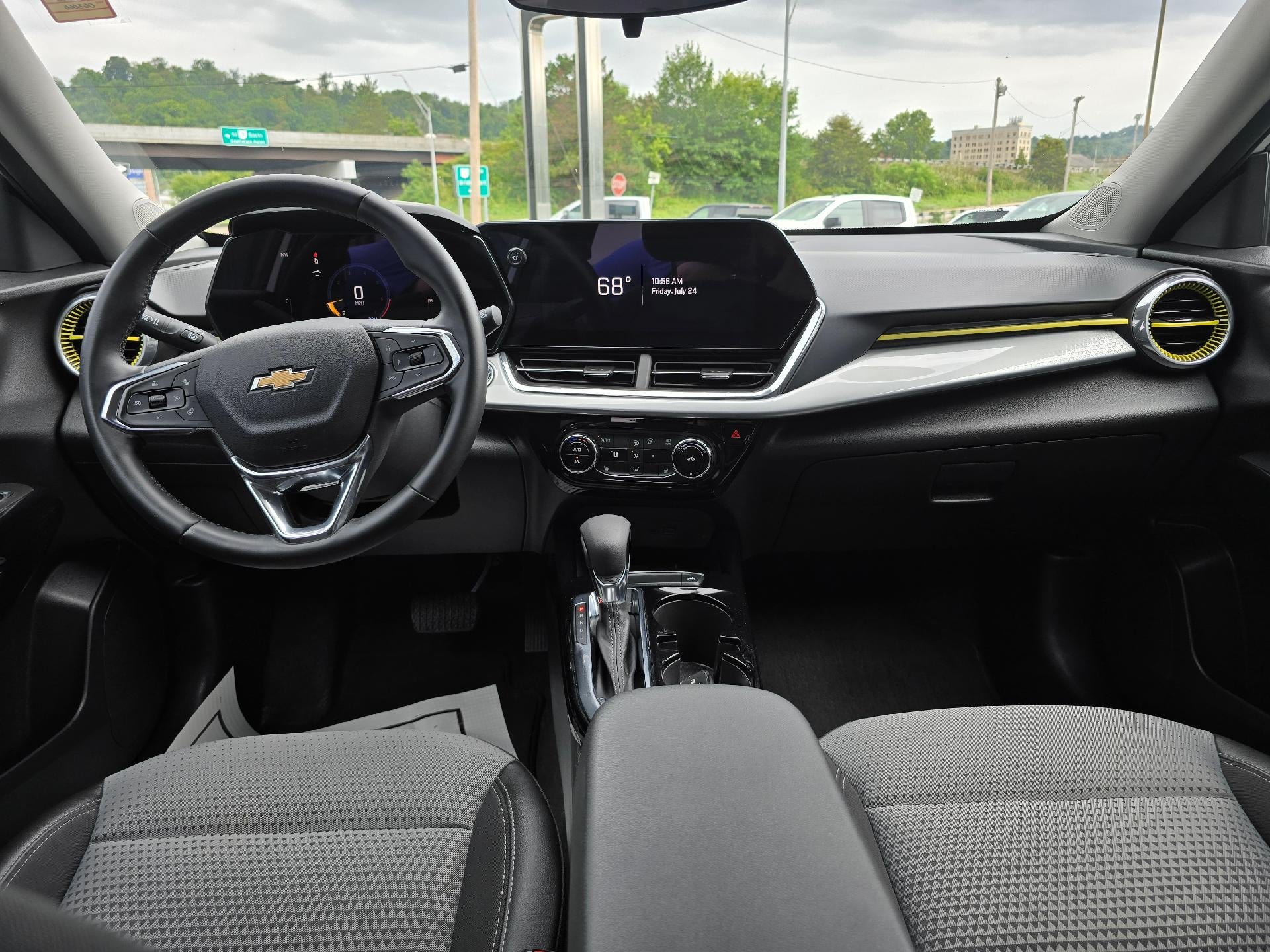 2025 Chevrolet Trax FWD 4dr LT