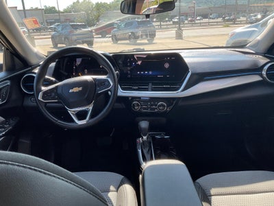 2025 Chevrolet Trax FWD 4dr LT