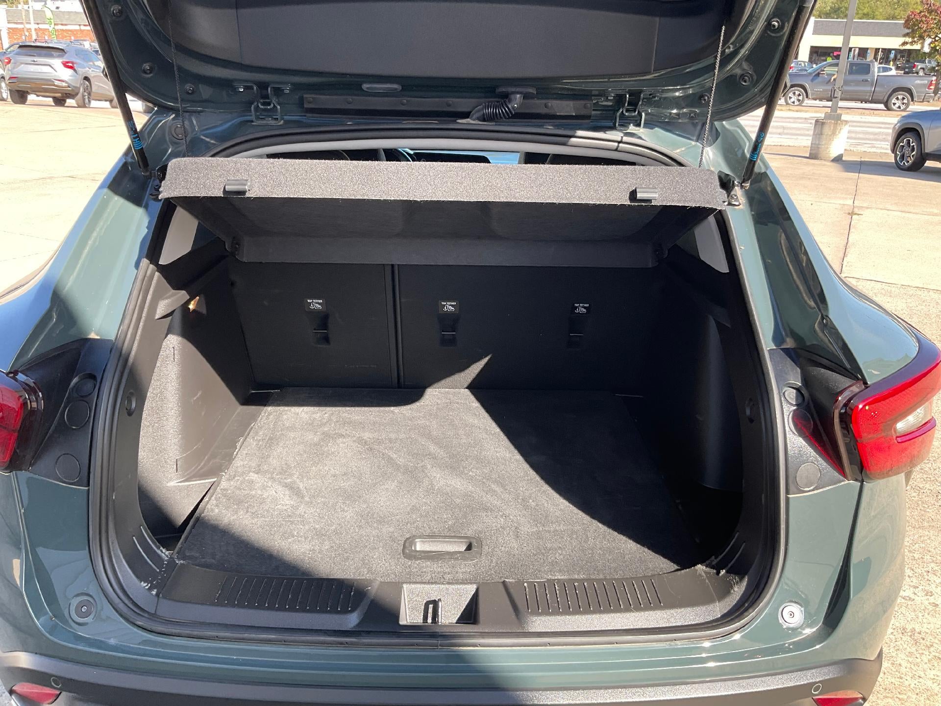 2025 Chevrolet Trax FWD 4dr LT